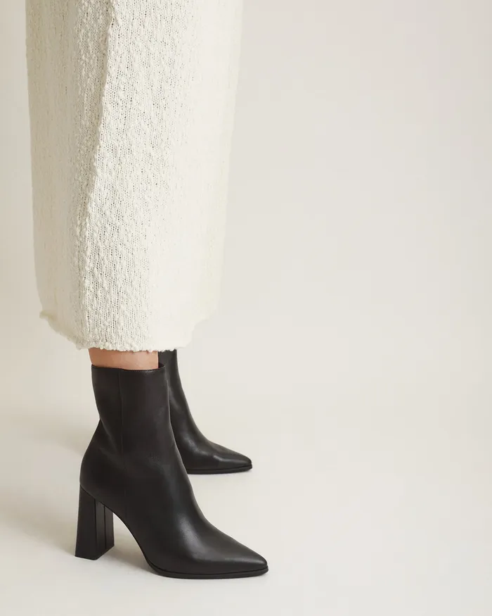 ANKLE BOOTS Women Tatiana high ankle boots black leather jomercer