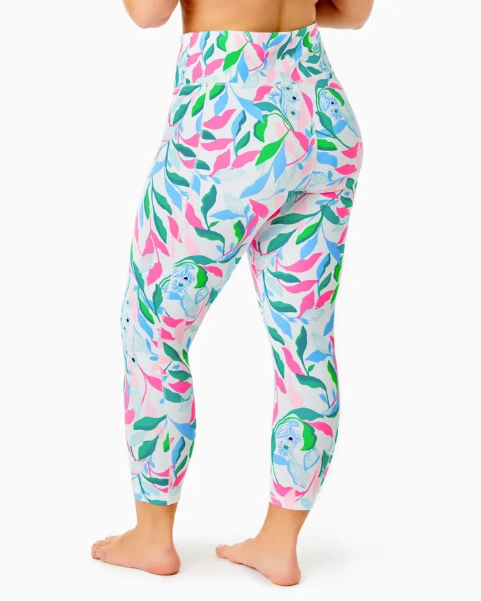 Bottoms Women Lilly Pulitzer UPF 50 Luxletic 24034 Weekender High Rise Midi Legging Resort White Holding Court Bottoms Women Lilly Pulitzer UPF 50 Luxletic 24034 Weekender High Rise Midi Legging Resort White Holding Court