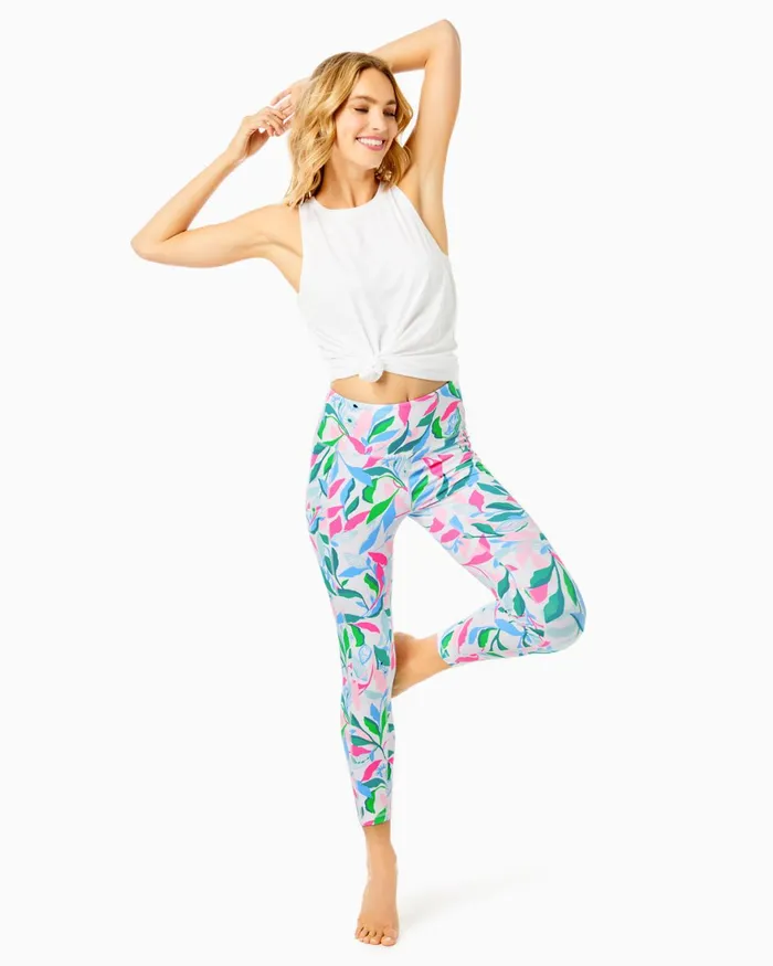 Bottoms Women Lilly Pulitzer UPF 50 Luxletic 24034 Weekender High Rise Midi Legging Resort White Holding Court Bottoms Women Lilly Pulitzer UPF 50 Luxletic 24034 Weekender High Rise Midi Legging Resort White Holding Court