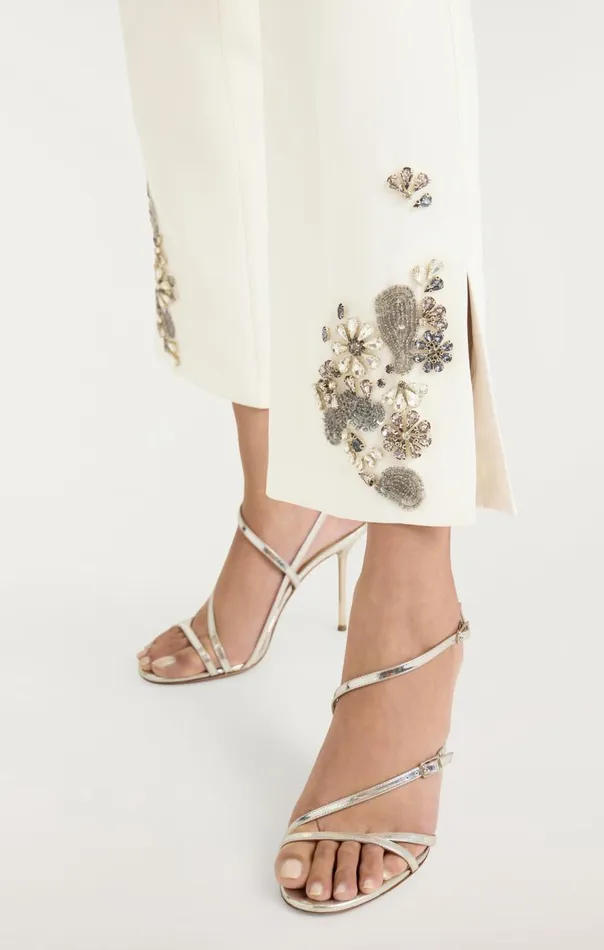 Cinq Sept Diamond Daisies Cropped Kerry Pant Ivorysmoke Women Pants
