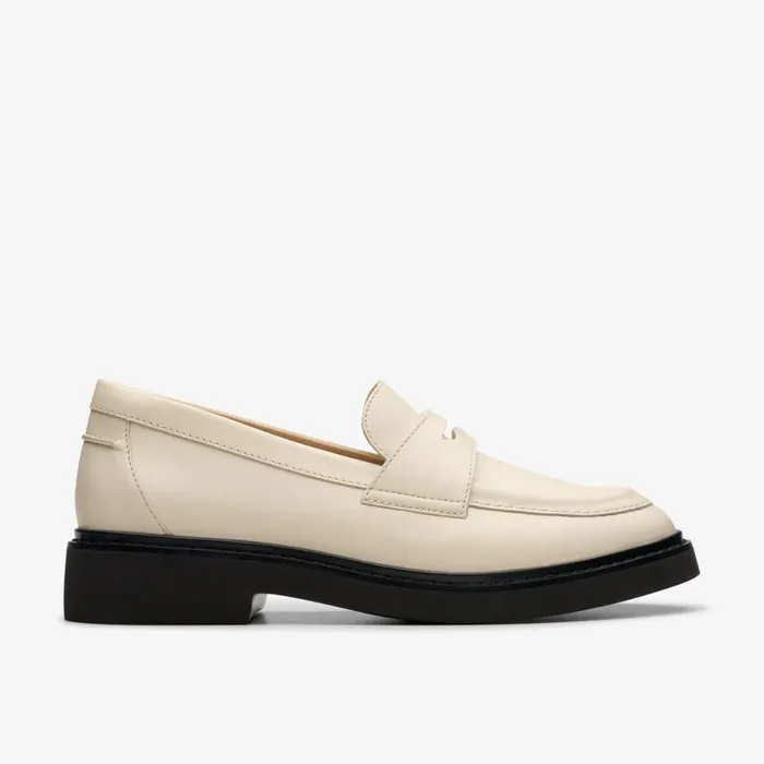 Clarks Flat Shoes Splend Edge Cream Leather 8211 Women