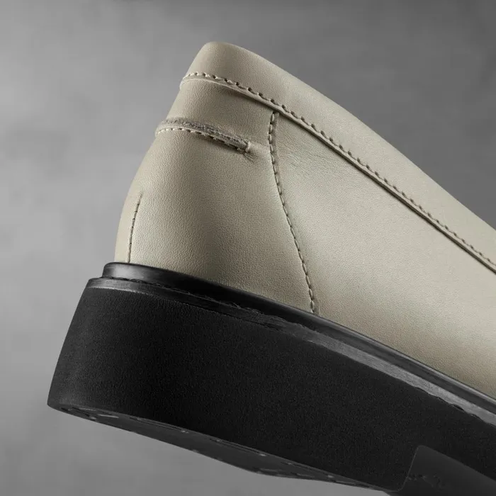 Clarks Flat Shoes Splend Edge Cream Leather 8211 Women