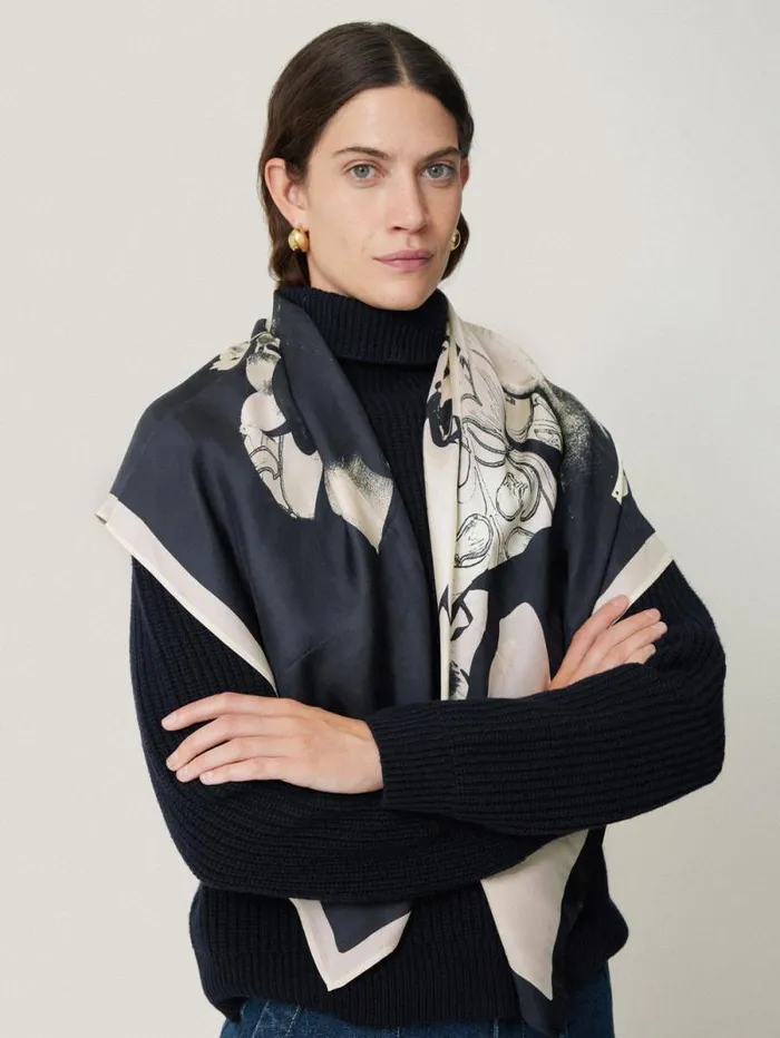 Collage Silk Twill Scarf Monochrome Women Jigsaw Ponchos and Scarves