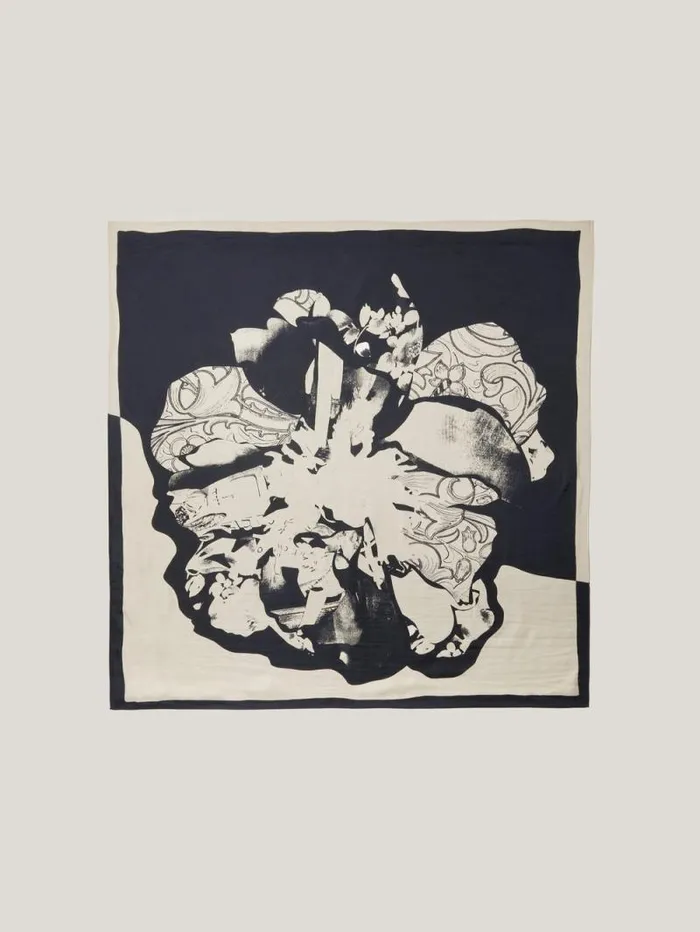 Collage Silk Twill Scarf Monochrome Women Jigsaw Ponchos and Scarves
