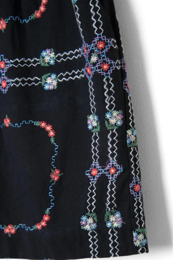 Damson Madder Coords Women Tablecloth Embroidered Shorts 8211 Black Floral