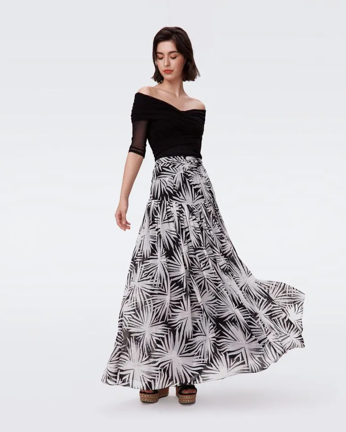 DVF Skirts Women Amira Skirt Huge Sea Holly Black