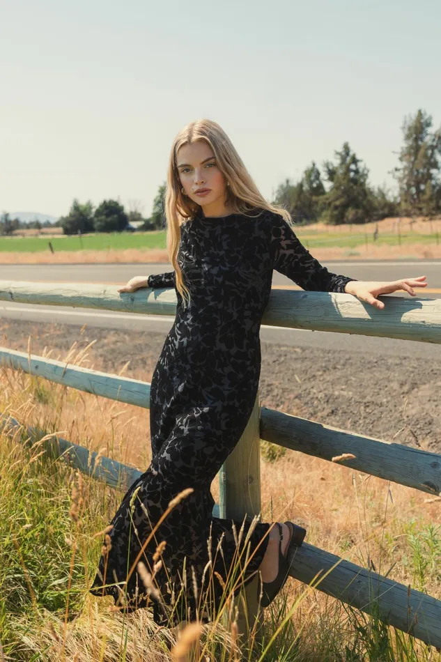 Every Day Dresses Women Burnout Velvet Long Sleeve Ruffle Hem Midi Dress Black Mac Duggal