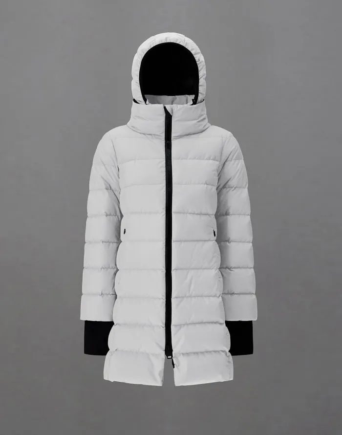 Herno LAMINAR SLIMFIT COAT IN GORETEX INFINIUM WINDSTOPPER Ice Women Laminar Down Jackets
