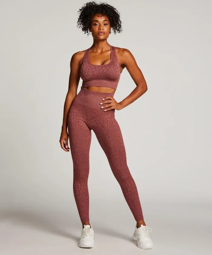 Hunkemller HKMX Seamless Sports Bra Level 2 8211 Pink Pink 8211 Women Hunkemller HKMX Seamless Sports Bra Level 2 8211 Pink Pink 8211 Women