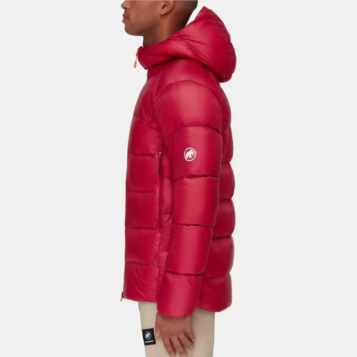 Jackets and Vests Men Mammut Meron IN Hooded Jacket Blood Redblack Jackets and Vests Men Mammut Meron IN Hooded Jacket Blood Redblack