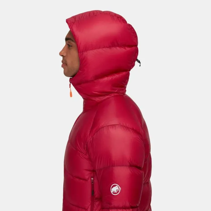 Jackets and Vests Men Mammut Meron IN Hooded Jacket Blood Redblack Jackets and Vests Men Mammut Meron IN Hooded Jacket Blood Redblack