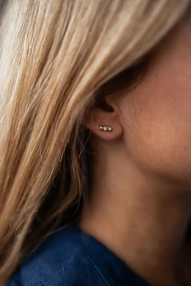 Jewelry and Accessories Earrings Easy Clothes Golden Lya Piercing