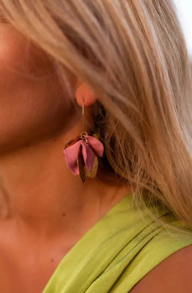 Jewelry and Accessories Earrings Easy Clothes Golden Nathan Earrings