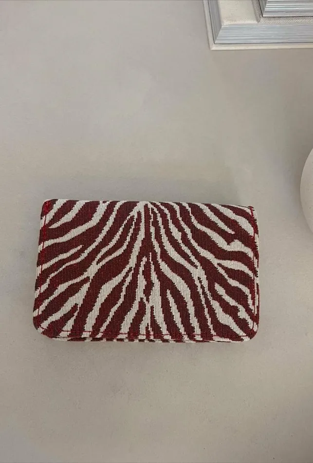 Jewelry and Accessories Handbags Easy Clothes Burgundy Sona Zebra Pouch