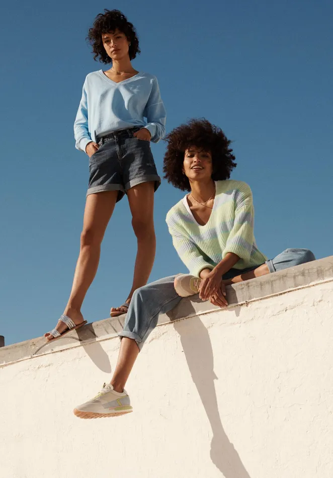 Jumpers and Cardigans Women Hush Selina Striped Jumper Summer Green Blue