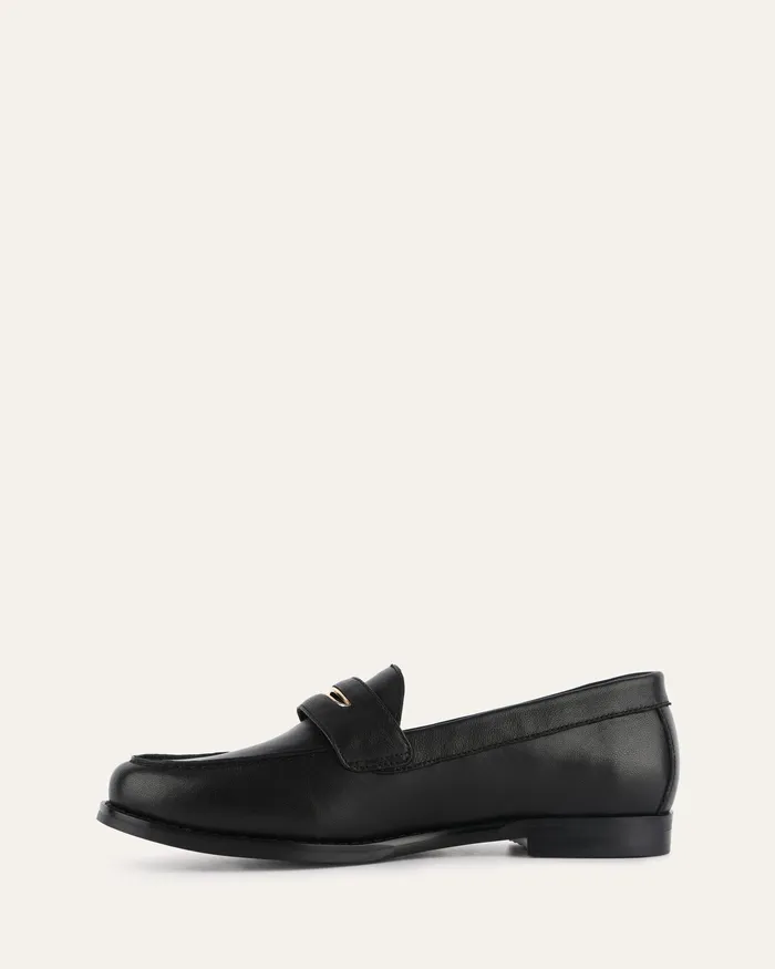 LACE UP and LOAFERS Women Tavi loafers black leather jomercer