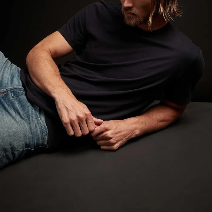 MEN James Perse CLASSICS Short Sleeve Crew Neck Deep