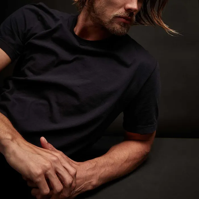 MEN James Perse CLASSICS Short Sleeve Crew Neck Deep