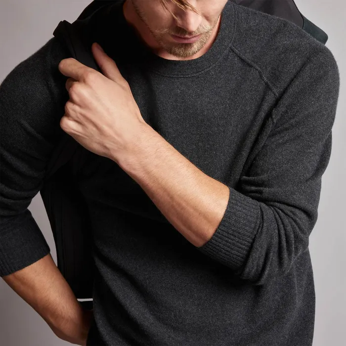 MEN James Perse SWEATERS Recycled Cashmere Raglan Coal