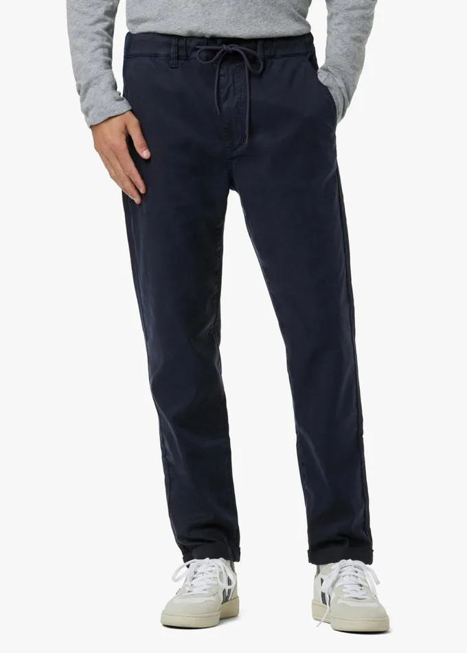 Men Special Inseams Joe039s Jeans THE LAIRD TENCEL PANT Night Sky