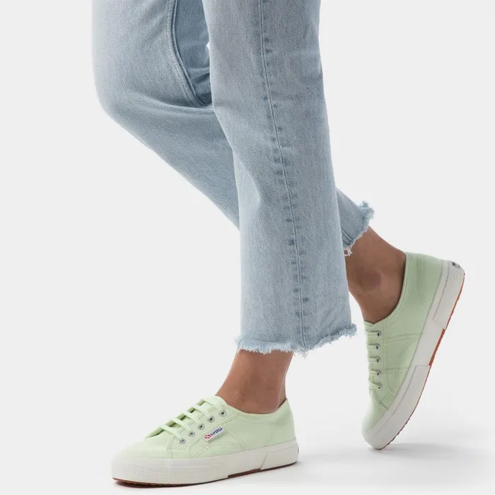 Men Unisex 2750COTU CLASSIC Sneaker GREEN PRIMROSEF AVORIO Superga Low Cut