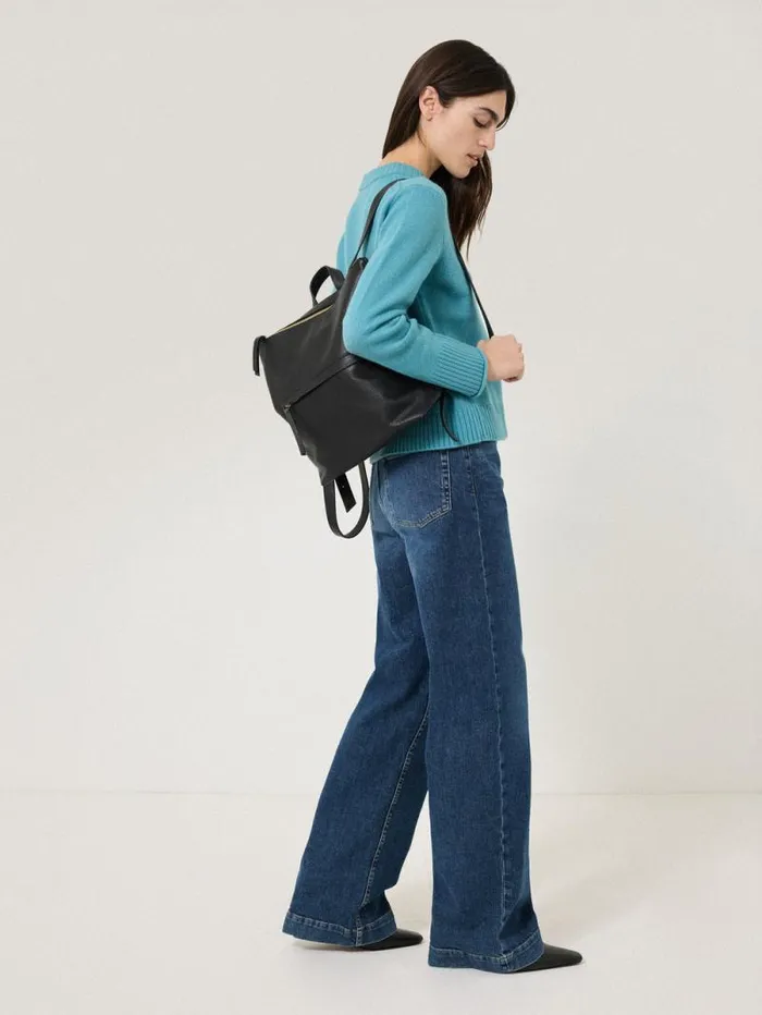 Pebble Leather Backpack Black Women Jigsaw Bags