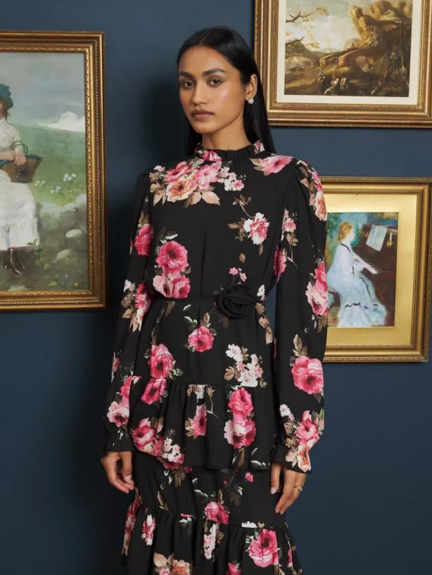 Sister Jane Dresses Womenswear Vase Of Flowers Midi Dress Rose Black