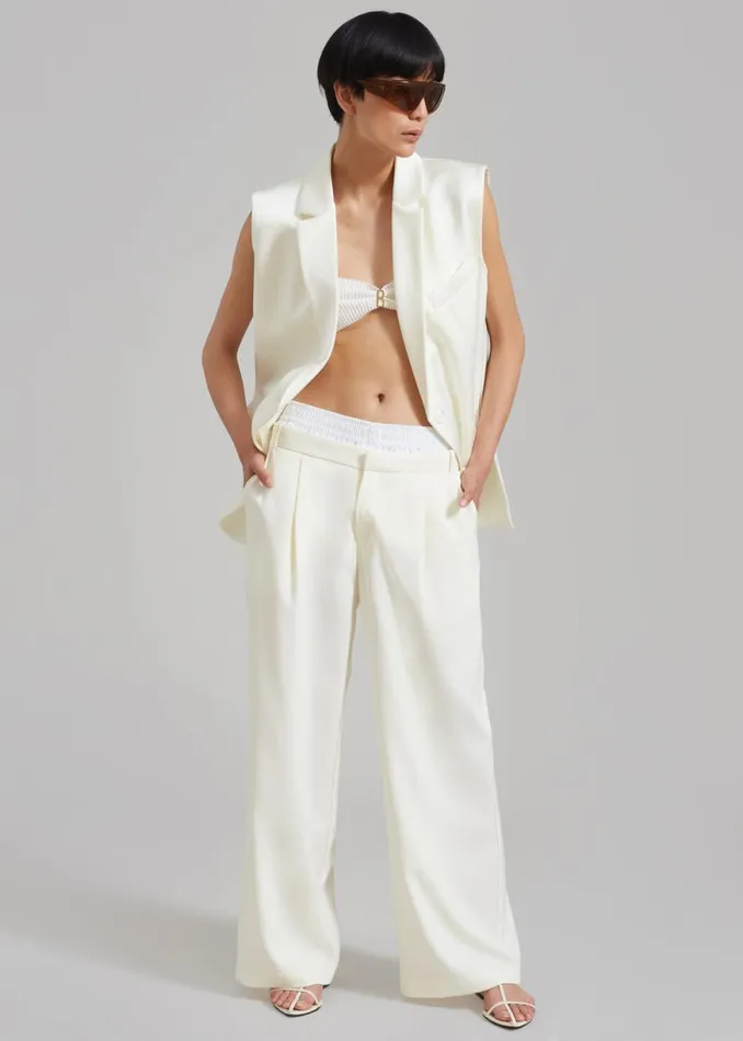 The Frankie Shop Ellie Darted Boxer Trousers 8211 Cream Shop Bottoms