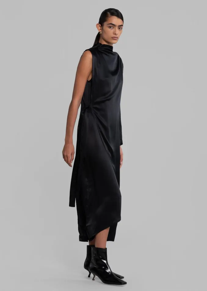 The Frankie Shop Envelope 1976 Nomad Dress 8211 Black Shop Dresses
