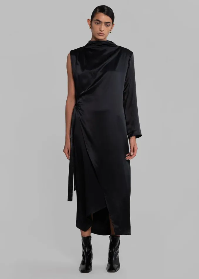The Frankie Shop Envelope 1976 Nomad Dress 8211 Black Shop Dresses