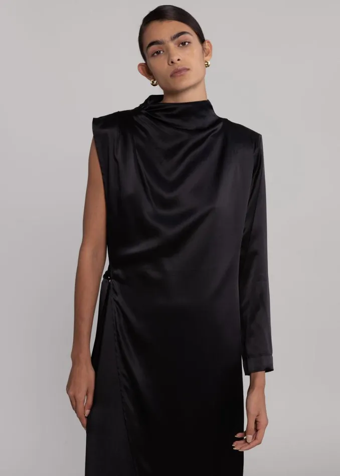 The Frankie Shop Envelope 1976 Nomad Dress 8211 Black Shop Dresses