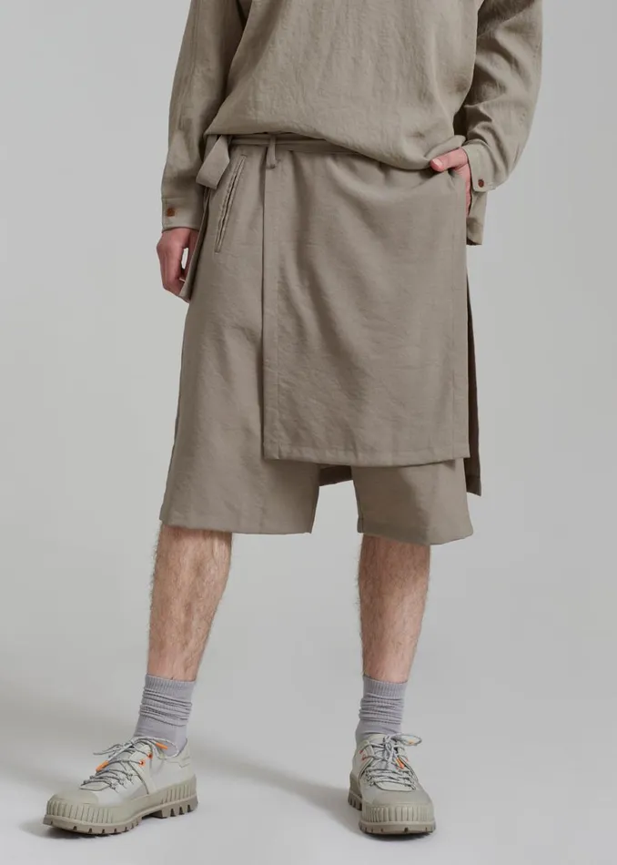 The Frankie Shop Keanu Light Wrap Shorts 8211 Olive Shop Clothing