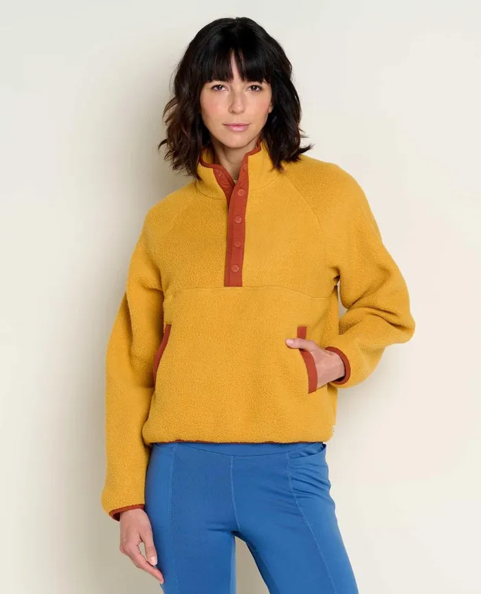 ToadandCo Jackets and Layers Women039s Campo Fleece Pullover Acorn 8211 Women039s