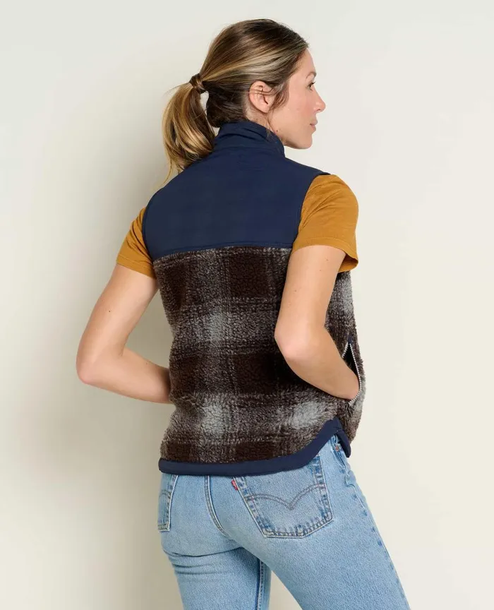 ToadandCo Jackets and Layers Women039s Sespe Sherpa Vest Light Ash 8211 Women039s