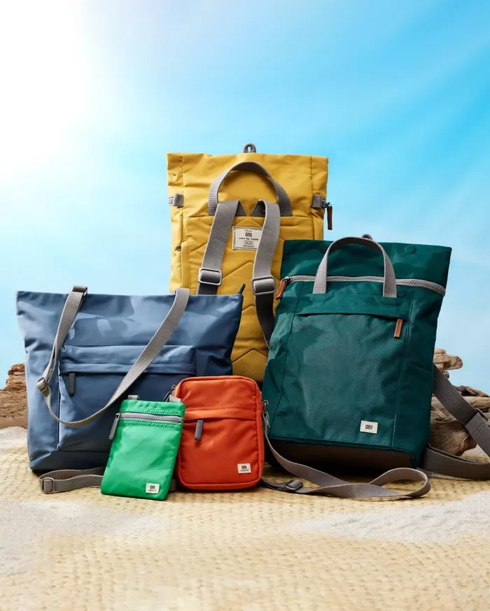 Tommy Bahama Luggage and Travel Finchley Teal Backpack Teal 8211 Beach and HomeMen Tommy Bahama Luggage and Travel Finchley Teal Backpack Teal 8211 Beach and HomeMen