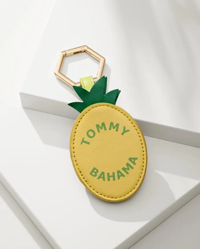 Tommy Bahama Luggage and Travel Pineapple Magnetic Hat Clip Yellow 8211 Beach and HomeWomen Tommy Bahama Luggage and Travel Pineapple Magnetic Hat Clip Yellow 8211 Beach and HomeWomen
