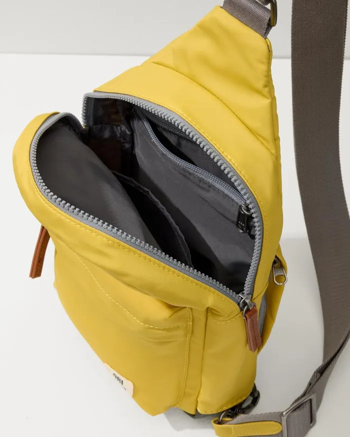 Tommy Bahama Luggage and Travel Willesden Bamboo Sling Bag Bamboo 8211 Beach and HomeMenWomen Tommy Bahama Luggage and Travel Willesden Bamboo Sling Bag Bamboo 8211 Beach and HomeMenWomen