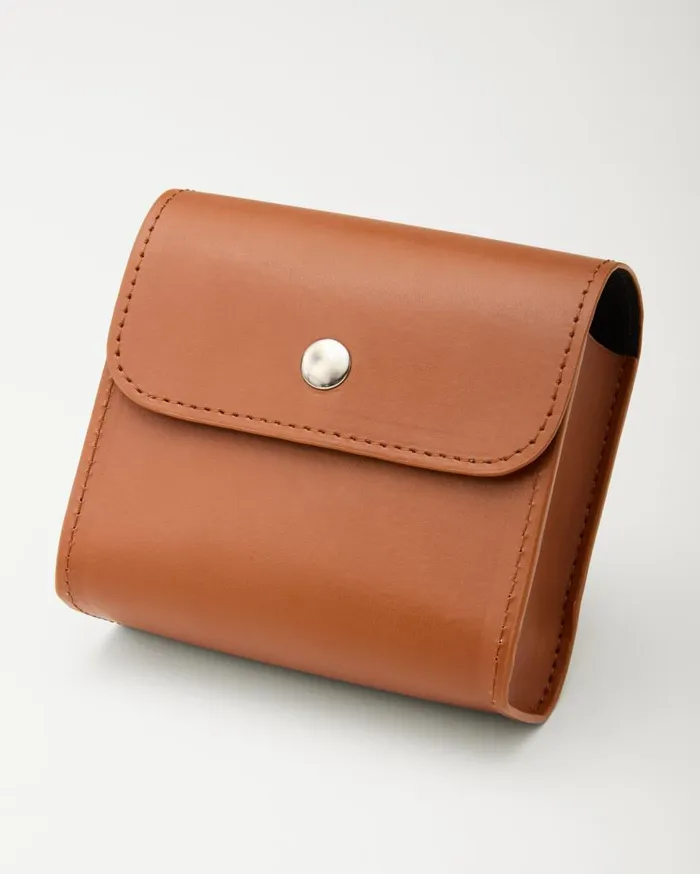 Tommy Bahama Wallets and Tech Accessories 3In1 Wireless Charging Pad Brown 8211 Men Tommy Bahama Wallets and Tech Accessories 3In1 Wireless Charging Pad Brown 8211 Men