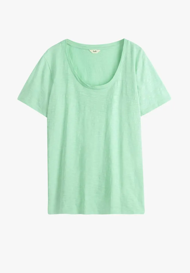 Tops and TShirts Women Hush Hari Scoop Neck Cotton Slub TShirt Soft Green