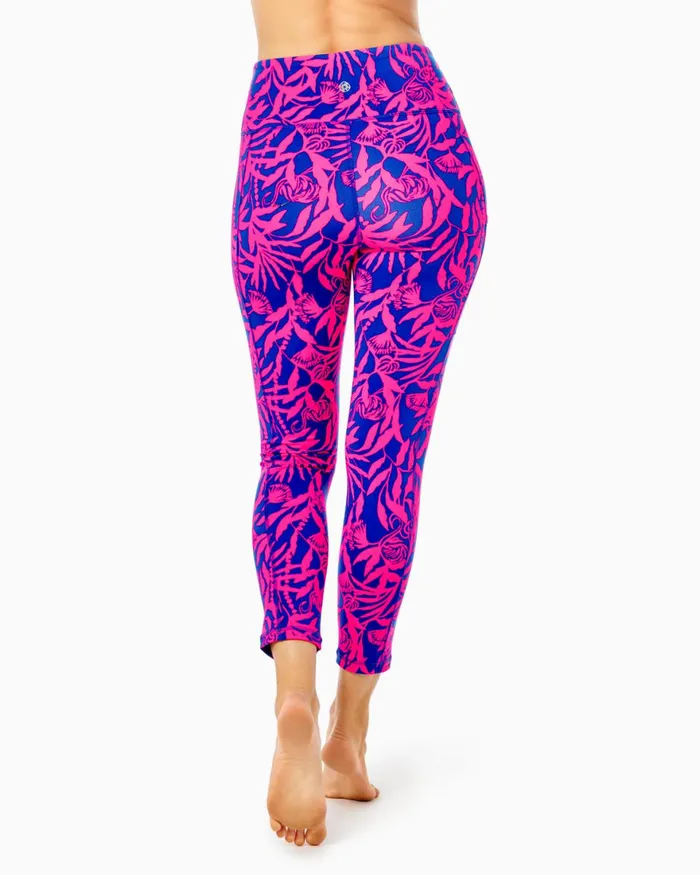 Tops Women Lilly Pulitzer UPF 50 Luxletic Karena Ruffle Sports Bra Pink Grenadine Flocking To Paradise Tops Women Lilly Pulitzer UPF 50 Luxletic Karena Ruffle Sports Bra Pink Grenadine Flocking To Paradise