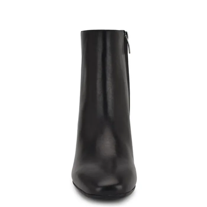 Trunke 92159 Square Toe Booties Black Leather Women Nine West Boots and Booties Trunke 92159 Square Toe Booties Black Leather Women Nine West Boots and Booties