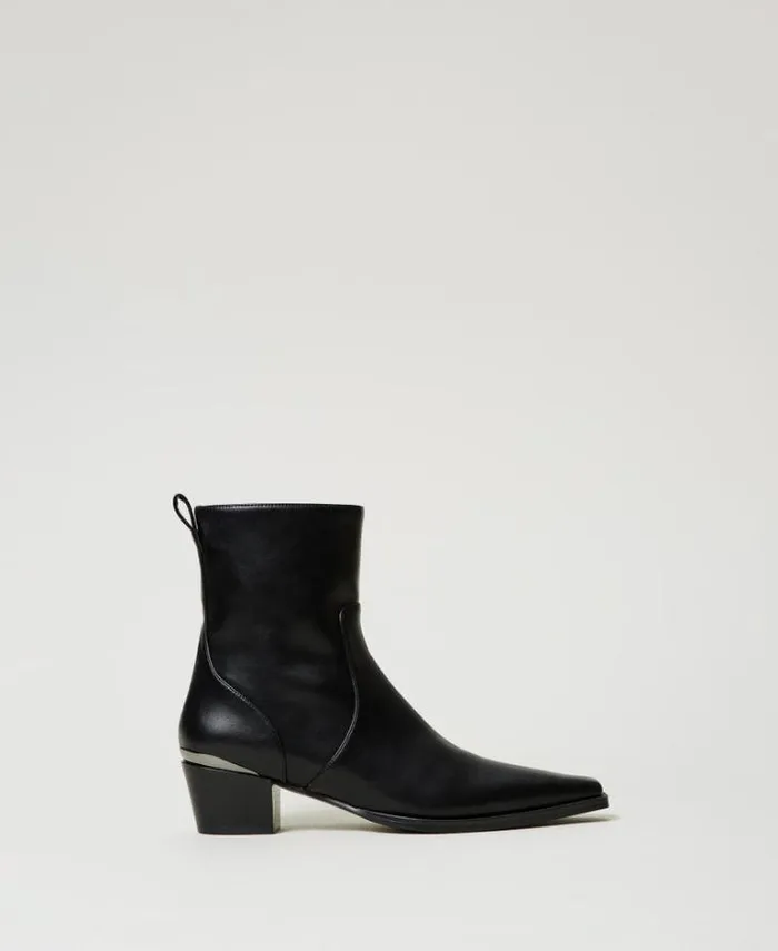 Twinset Boots And Ankle Boots Ankle Boots With Laminated Insert Black 8211 Shoes