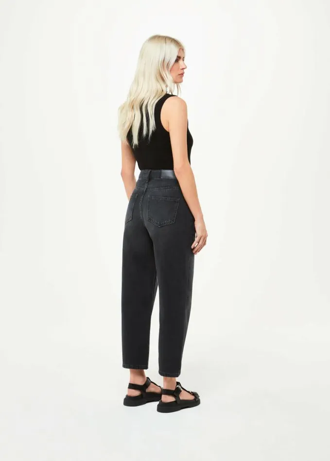 Whistles Petite Authentic Hollie Button Jean Black Women Petite Pants and Jeans Whistles Petite Authentic Hollie Button Jean Black Women Petite Pants and Jeans