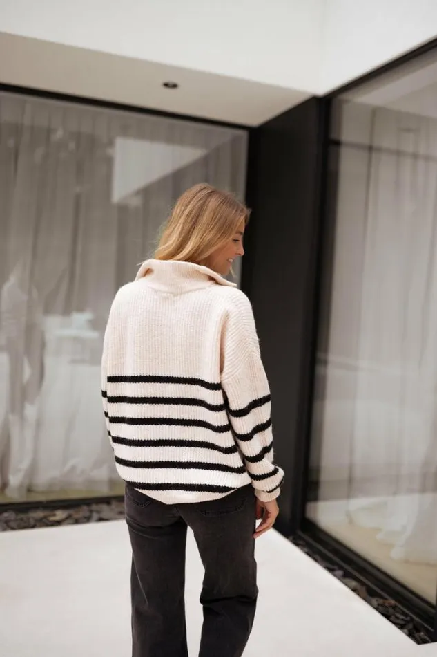 Women039s Clothing Sweaters Easy Clothes Ecru Striped Lelio Sweater Ecru Women039s Clothing Sweaters Easy Clothes Ecru Striped Lelio Sweater Ecru