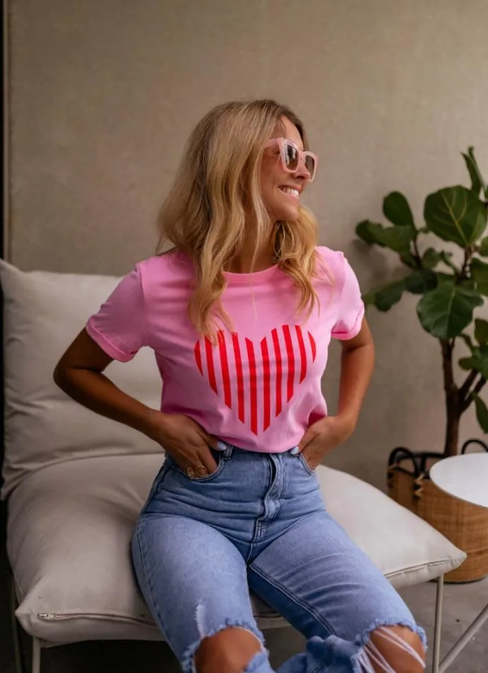 Women039s Clothing Tshirts Easy Clothes Pink Ayda TShirt Women039s Clothing Tshirts Easy Clothes Pink Ayda TShirt