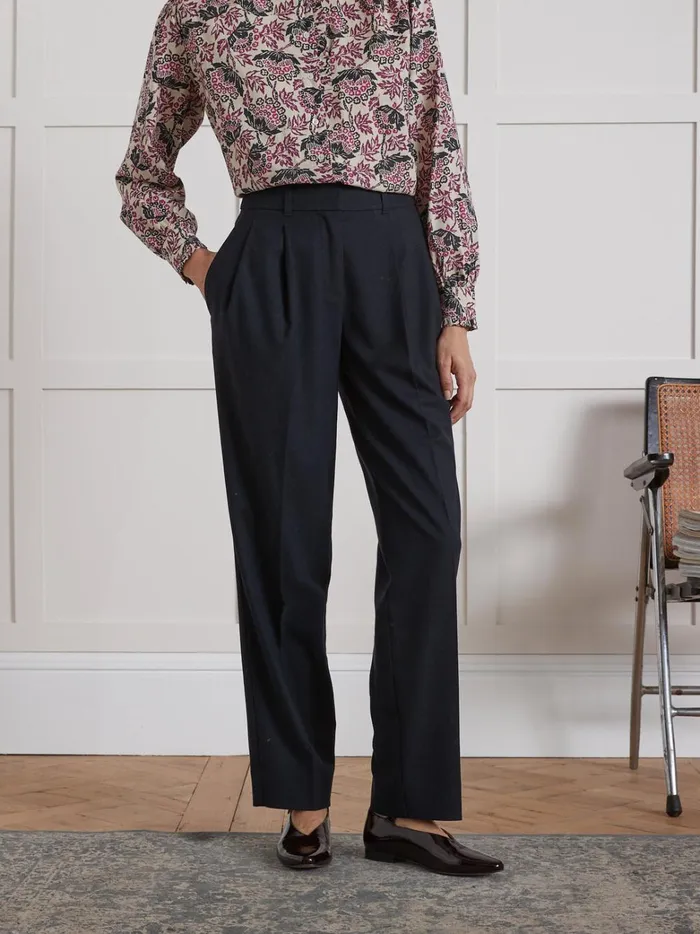 Women Clothing Cyrillus Eulalie Carrot Trousers Encre