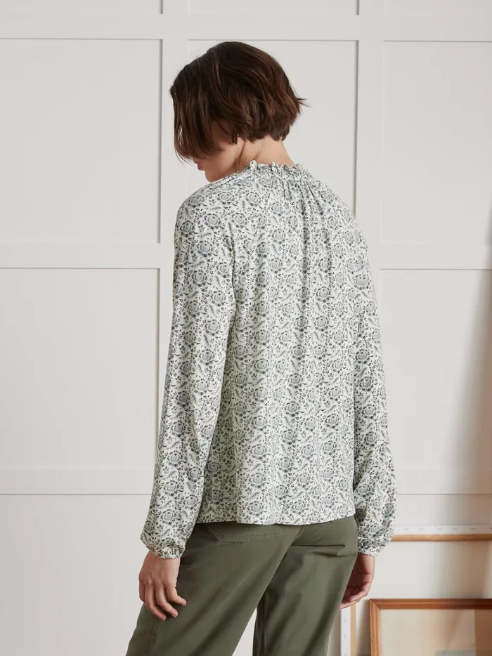 Women Clothing Cyrillus Print TShirt With Frilly Neckline Imp Geraldine Vert