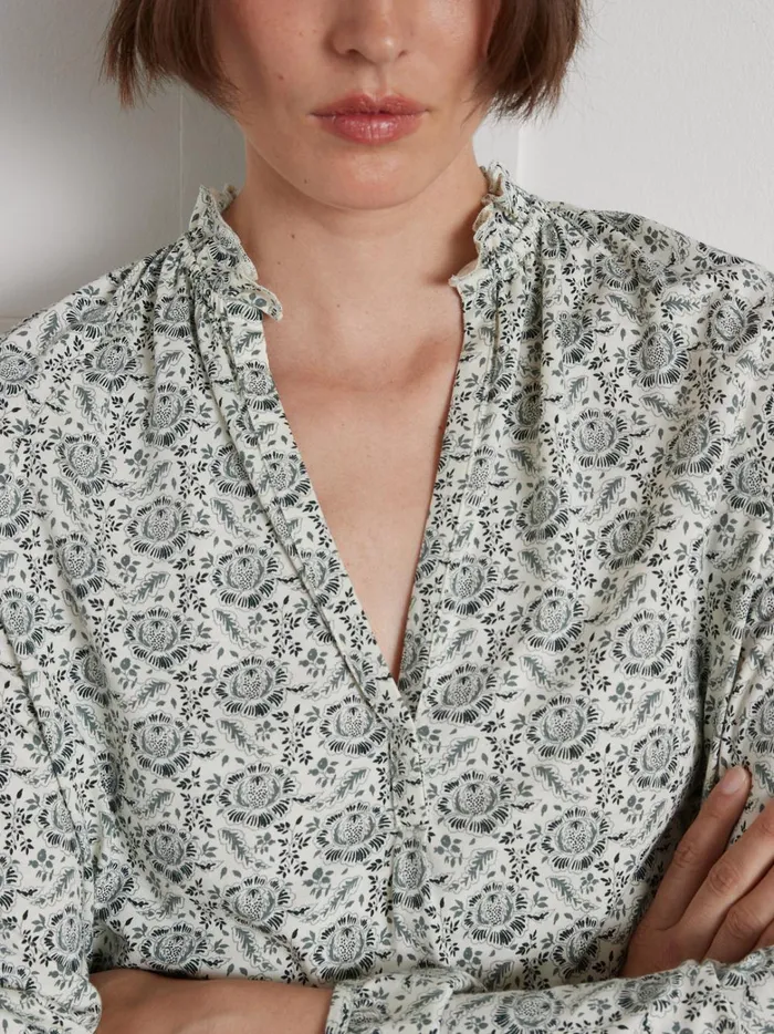 Women Clothing Cyrillus Print TShirt With Frilly Neckline Imp Geraldine Vert