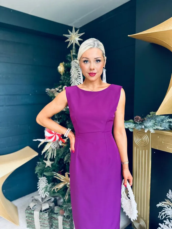 Women Day Dress Canella Lane Hilda Scoup Back Midi Dress Berry