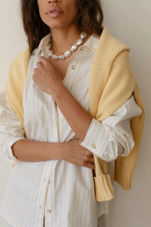 Women DONNI Tops The Pop Button Down